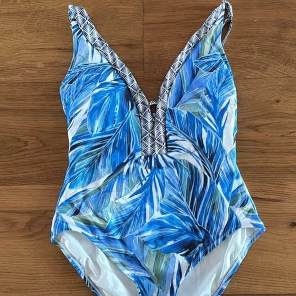 NEW Beach House Swim Size 8 Blue Tropical Leaf One-Piece Swimsuit – Never Worn